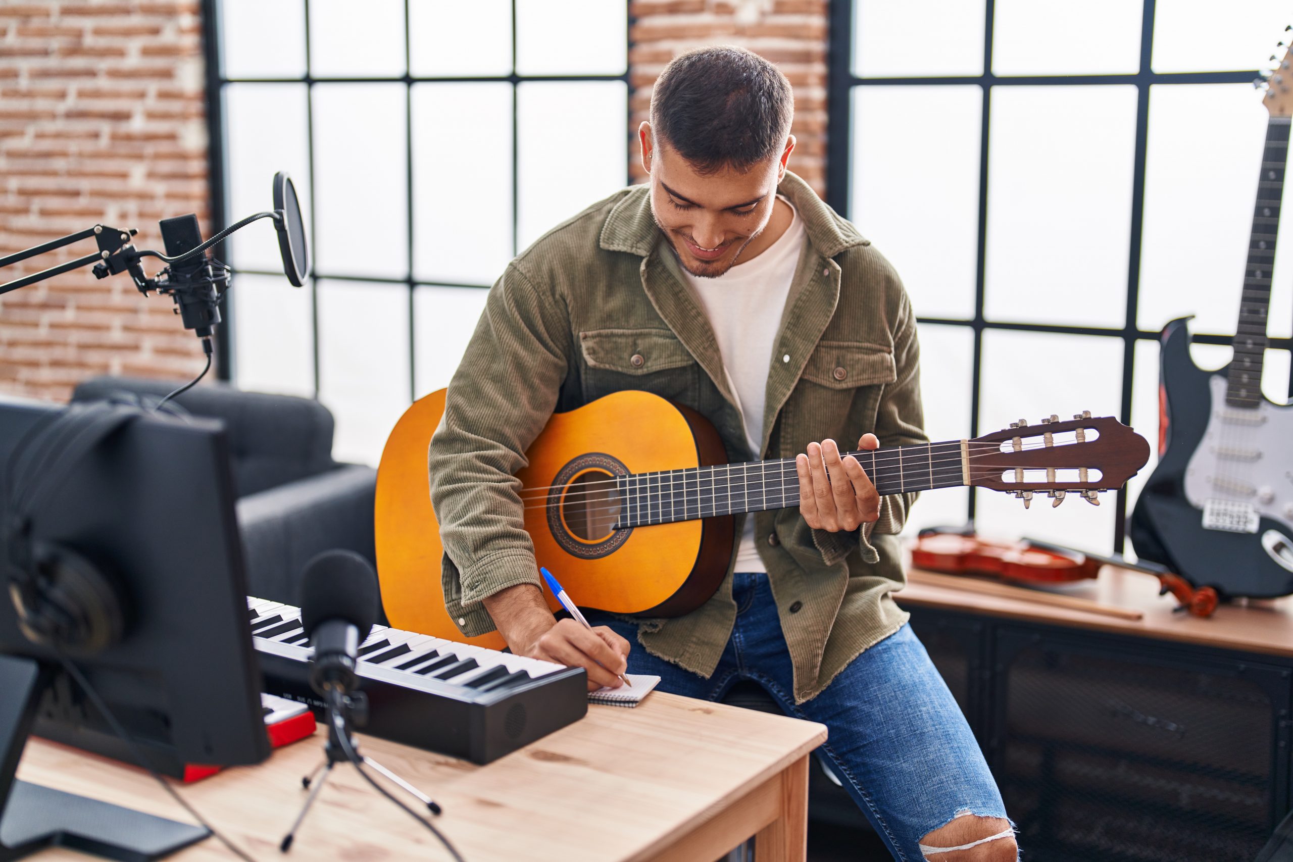 La Solución Perfecta para Músicos: Alquilar un Trastero para tus Instrumentos y Equipos de Sonido